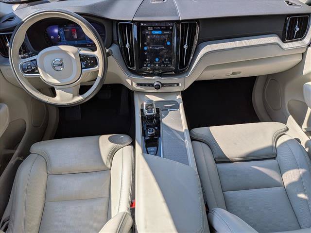 Used 2024 Volvo XC60 T8 Ultimate w/ Climate Package AWD/4WD image 18