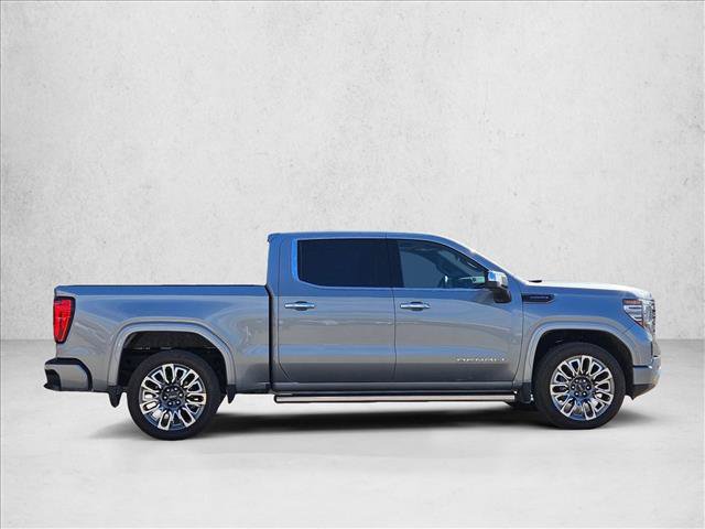 Used 2025 GMC Sierra 1500 Denali Ultimate AWD/4WD image 4