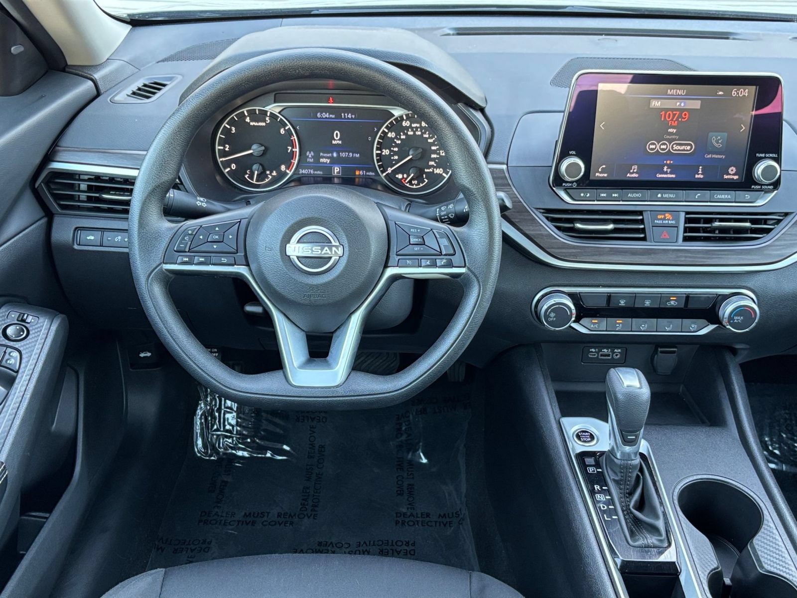 Used 2025 Nissan Altima 2.5 SV FWD image 34