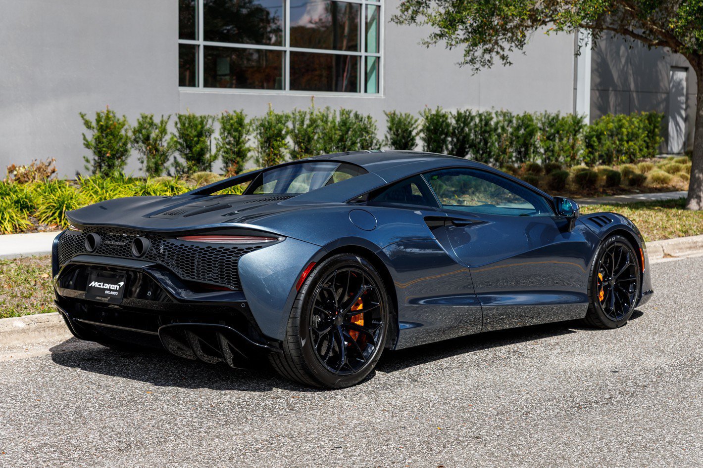 New 2026 McLaren Artura RWD image 16