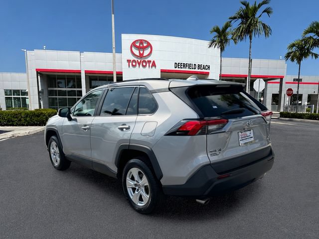 Used 2021 Toyota RAV4 XLE FWD image 5