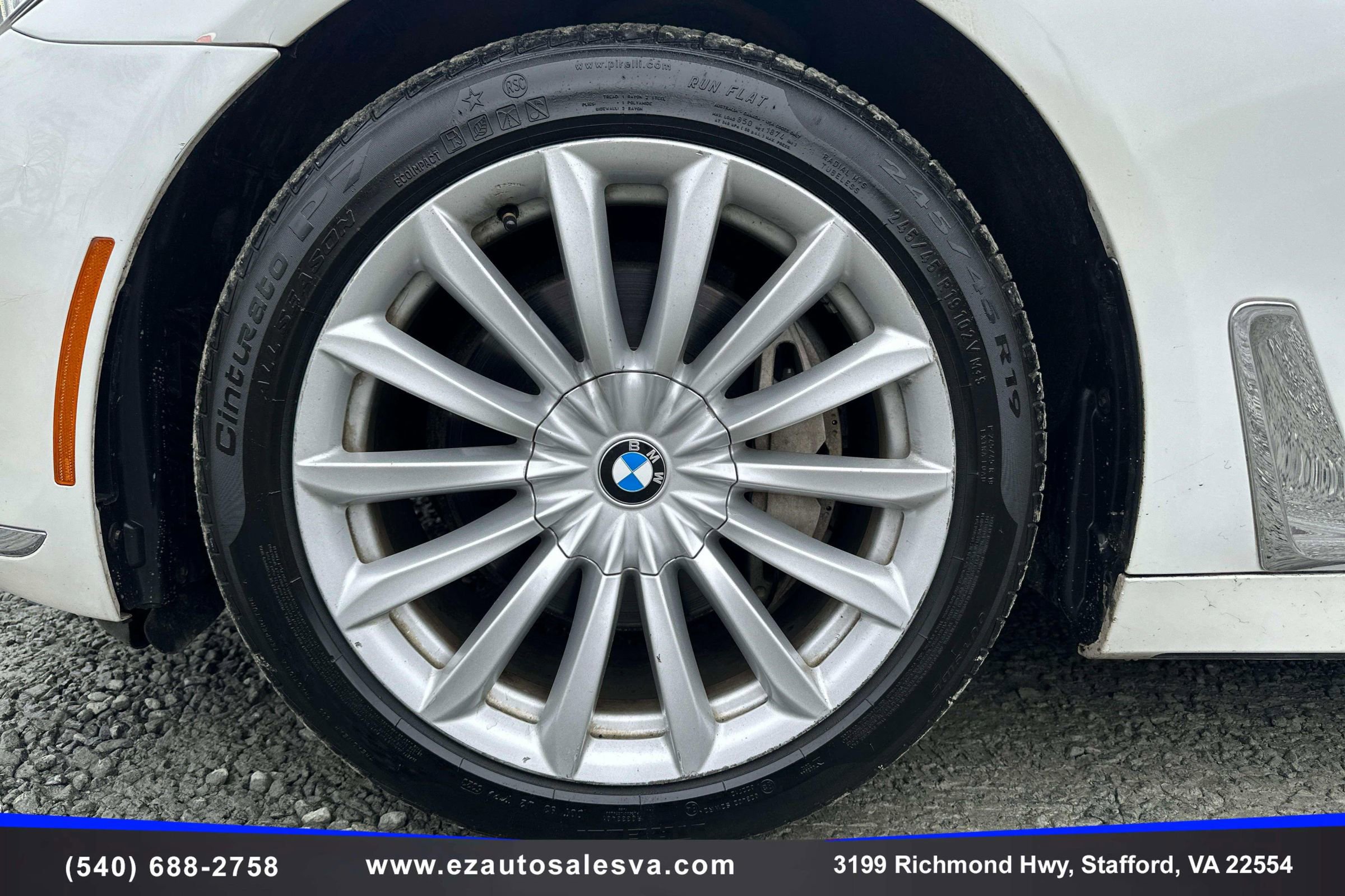 Used 2018 BMW 740i xDrive image 10