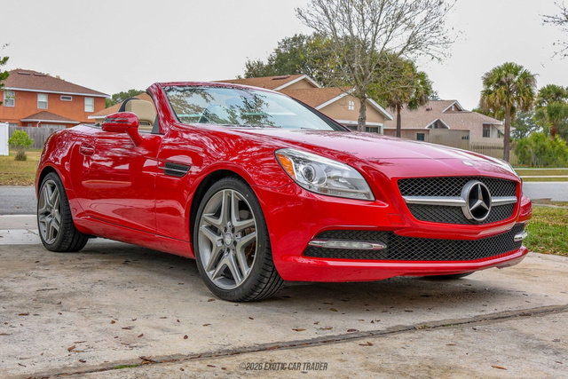 Used 2015 Mercedes-Benz SLK 250 image 12