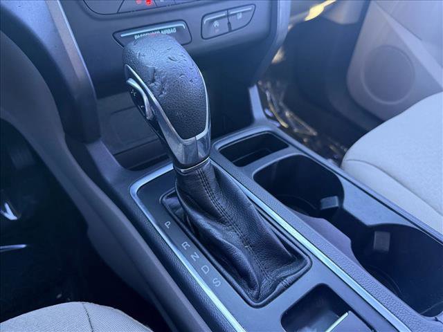 Used 2018 Ford Escape SE image 16