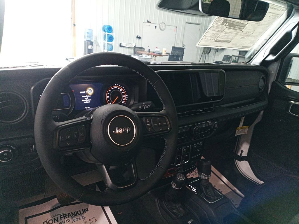 New 2026 Jeep Gladiator Rubicon AWD/4WD image 10