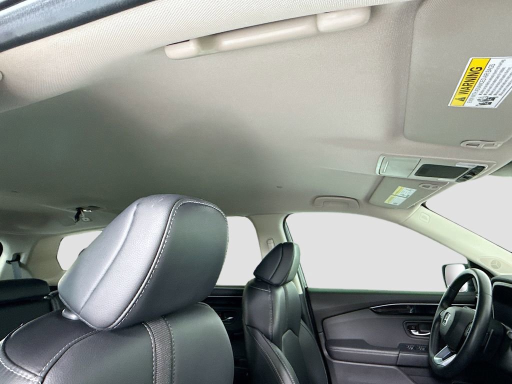 Certified 2025 Honda Pilot EX-L image 18