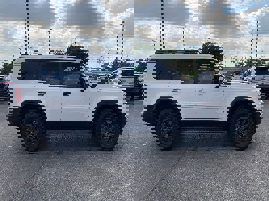 Certified 2025 Toyota Land Cruiser w/ Premium Package image 4