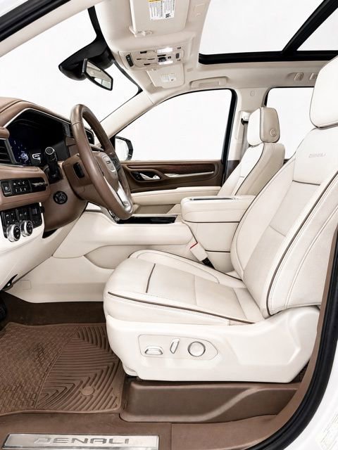 Used 2024 GMC Yukon Denali w/ Max Trailering Package AWD/4WD image 14