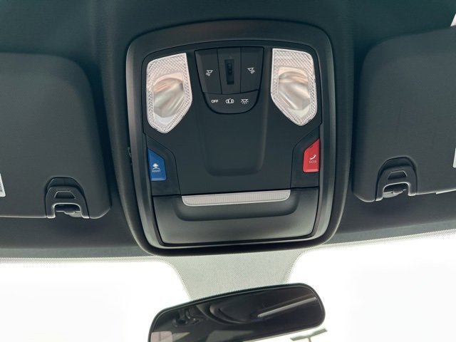 New 2024 RAM 5500 Tradesman w/ Chrome Appearance Group AWD/4WD image 16