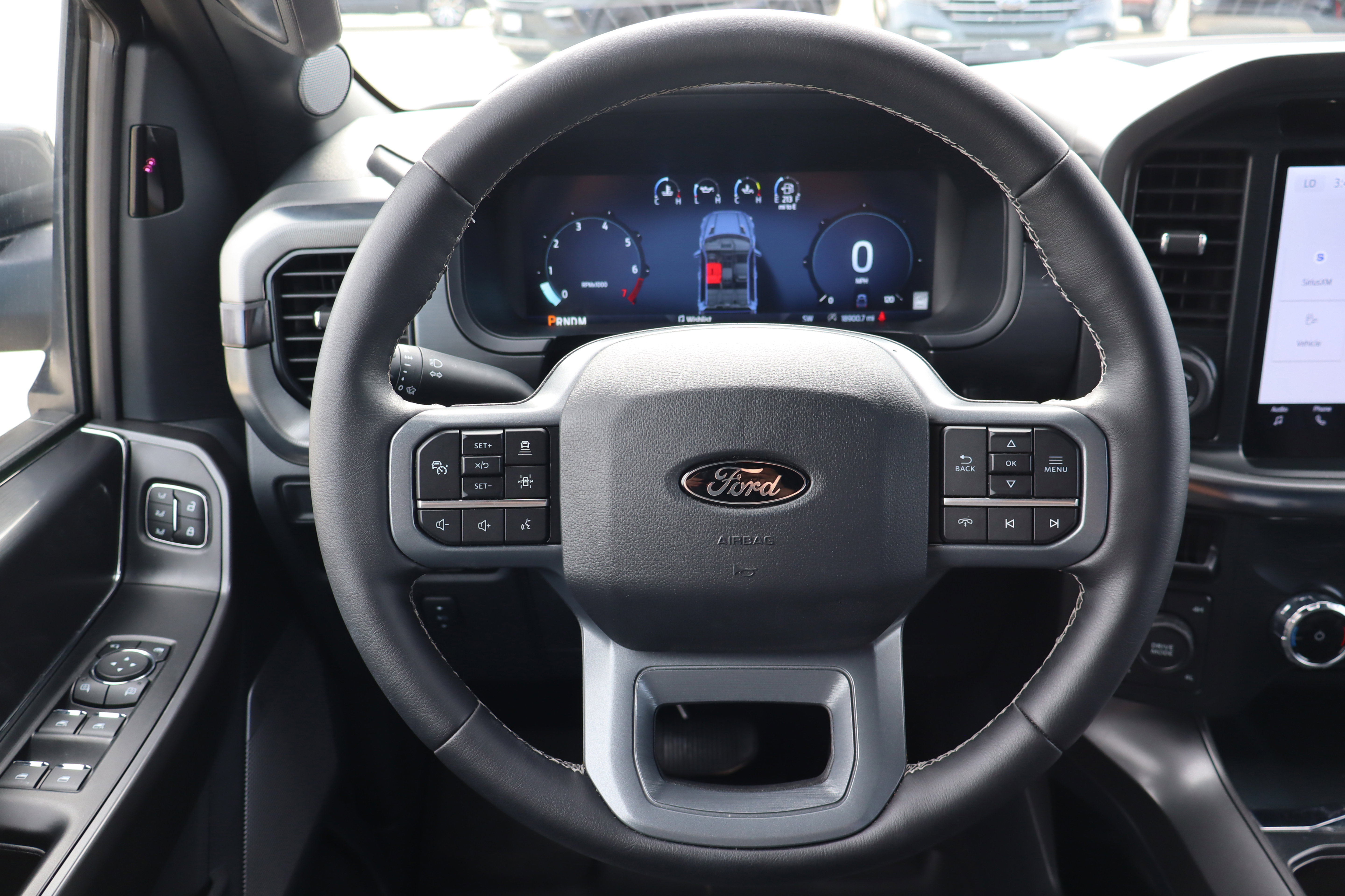 Used 2025 Ford F150 Lariat AWD/4WD image 15