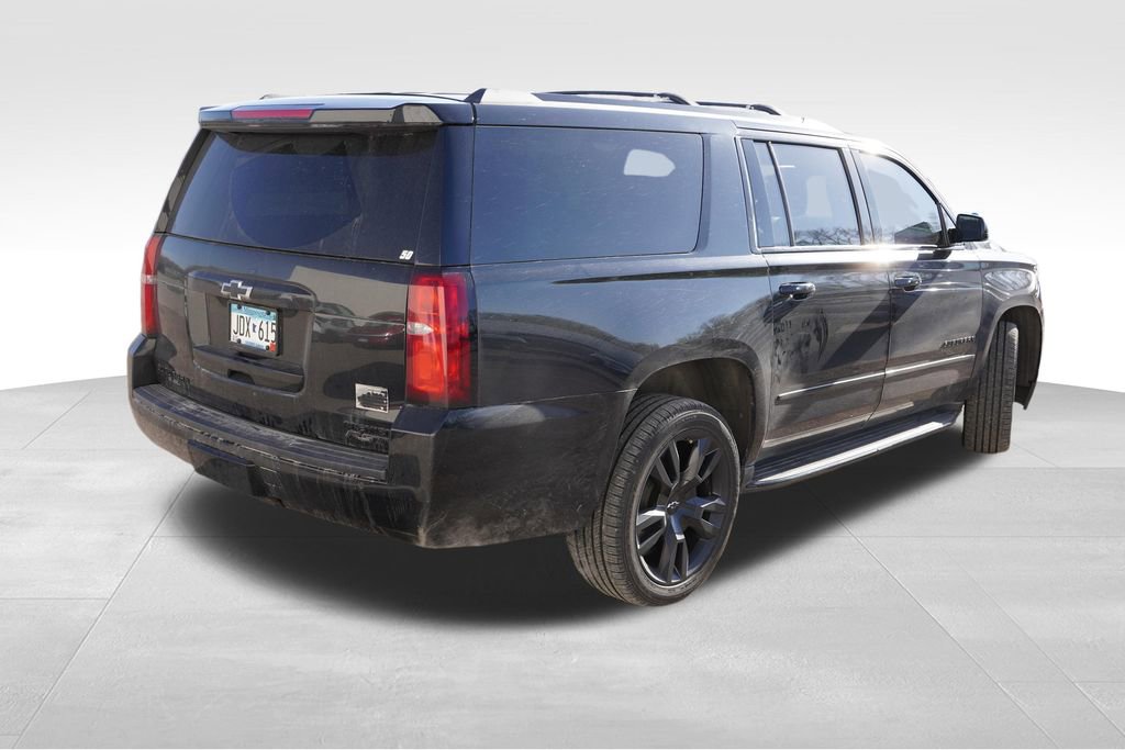 Used 2019 Chevrolet Suburban Premier AWD/4WD image 3
