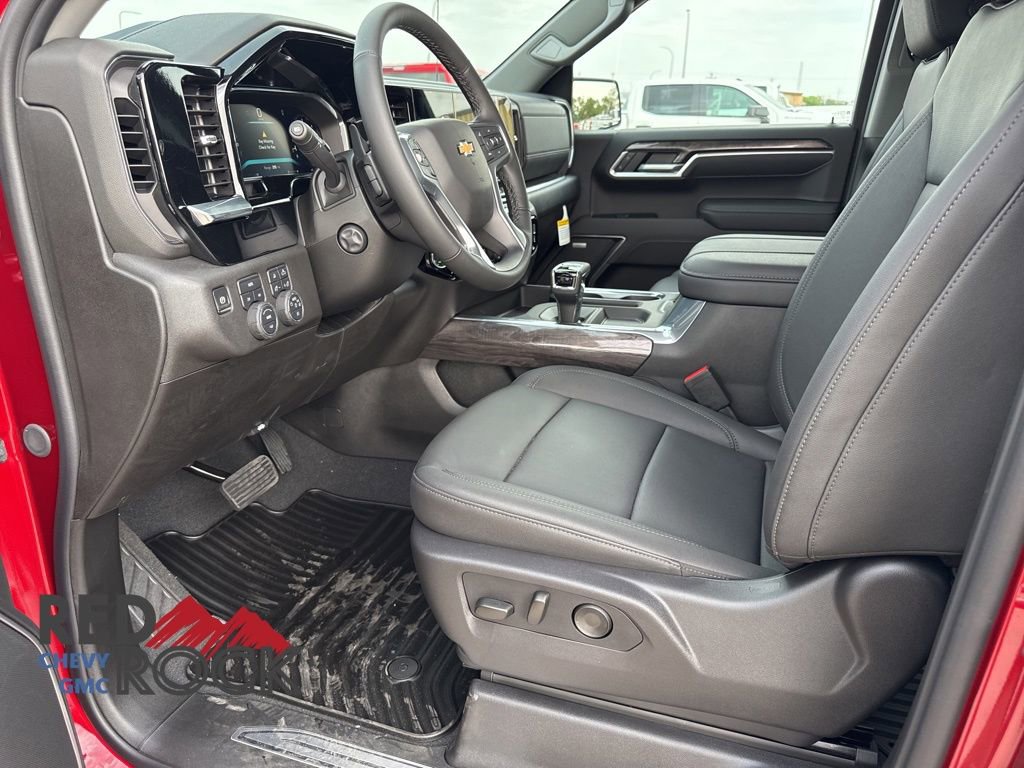 New 2026 Chevrolet Silverado 1500 LTZ w/ LTZ Convenience Package II image 18