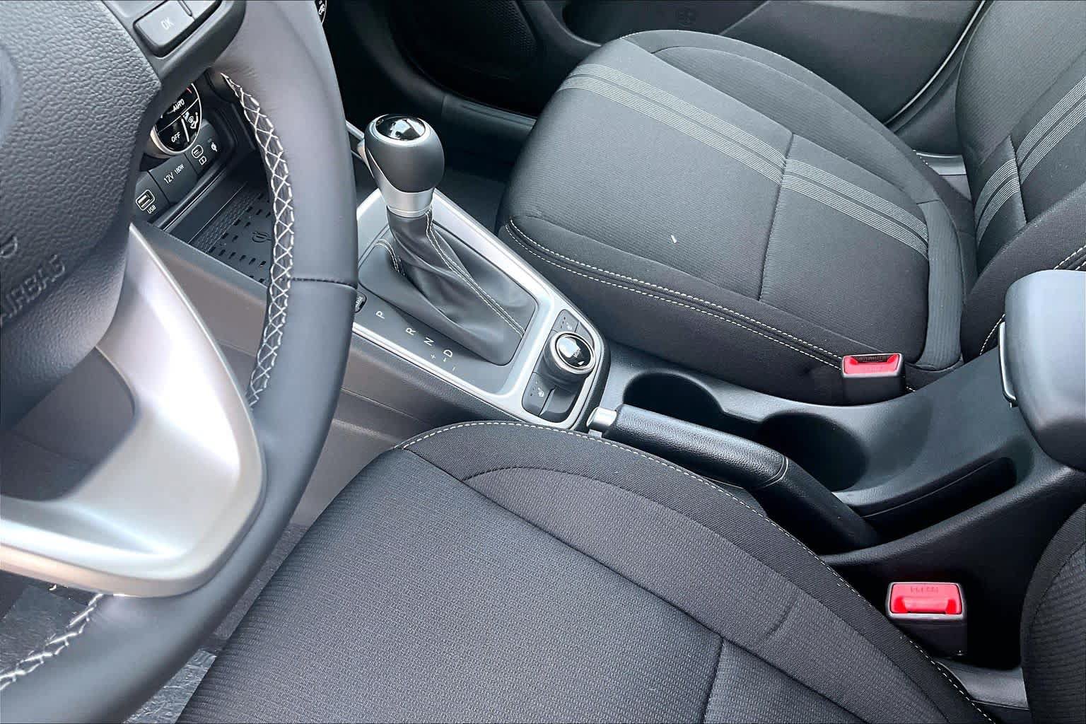 New 2026 Hyundai Venue SEL FWD image 11