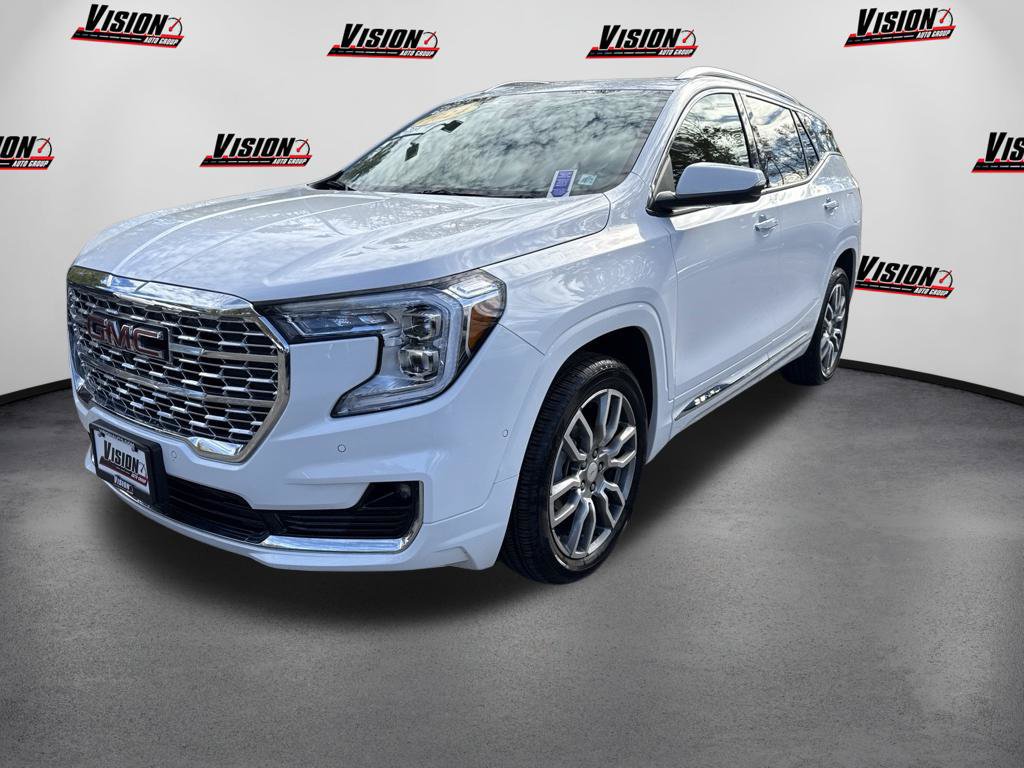 Used 2024 GMC Terrain Denali w/ Denali Premium Package AWD/4WD 360° Tour