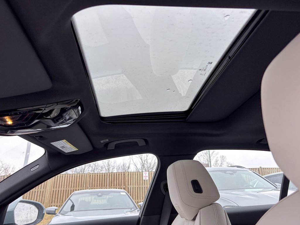 New 2026 BMW 530i xDrive w/ M Sport Package image 9