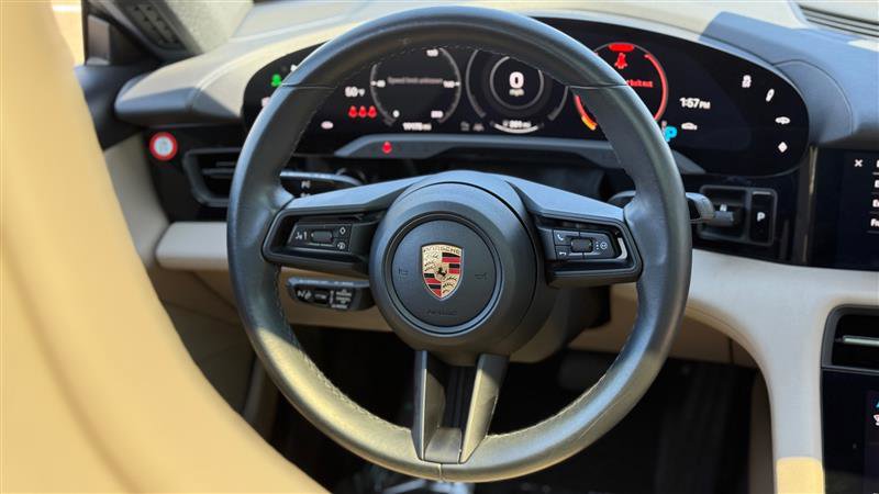 Used 2023 Porsche Taycan image 20