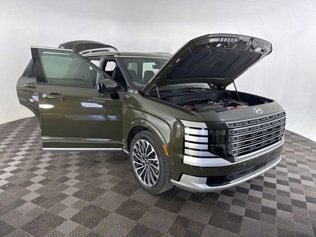 Used 2026 Hyundai Palisade Calligraphy AWD/4WD image 13