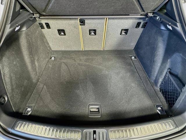 Certified 2026 Porsche Macan Turbo AWD/4WD image 22
