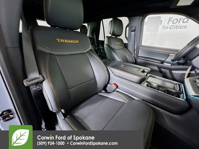 New 2026 Ford Expedition Tremor image 17