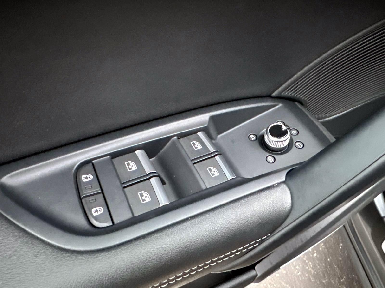 Used 2023 Audi Q5 2.0T Premium Plus image 13