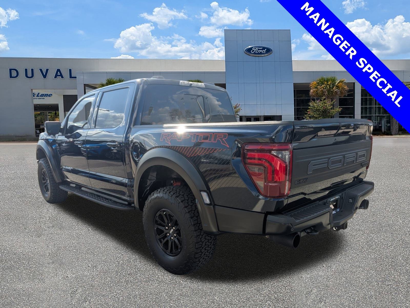 Used 2025 Ford F150 Raptor image 6