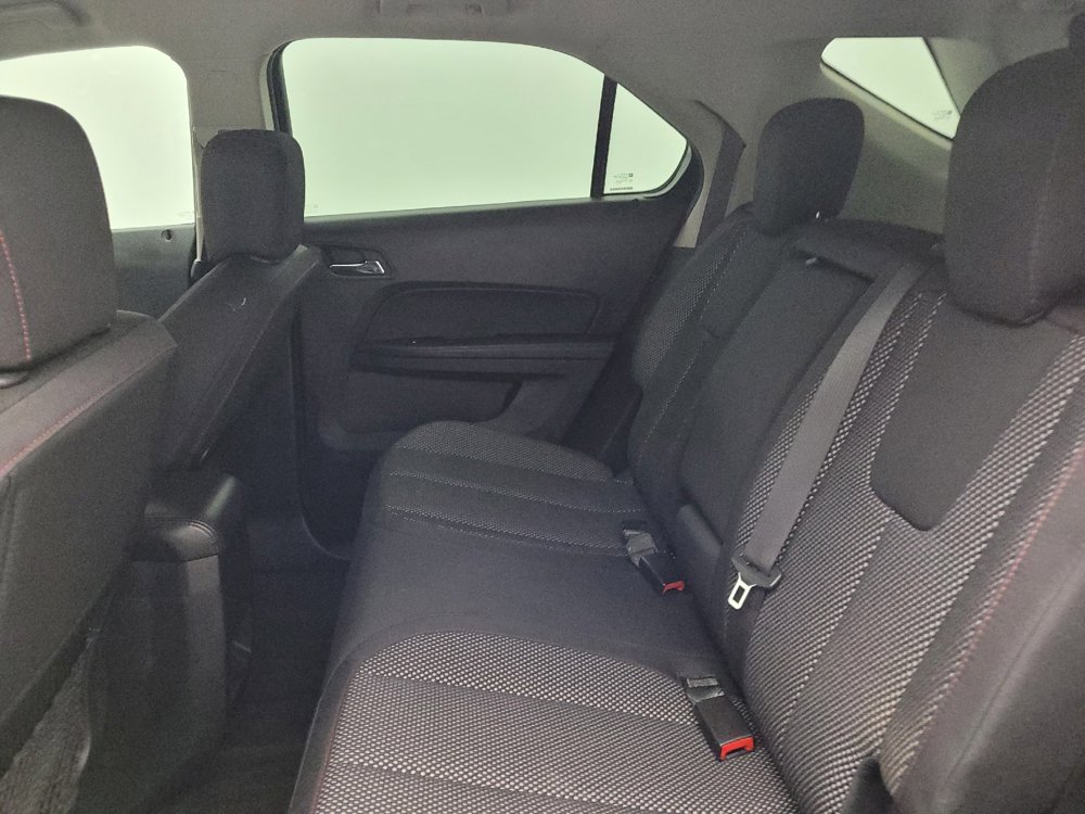 Used 2017 Chevrolet Equinox LS FWD image 18