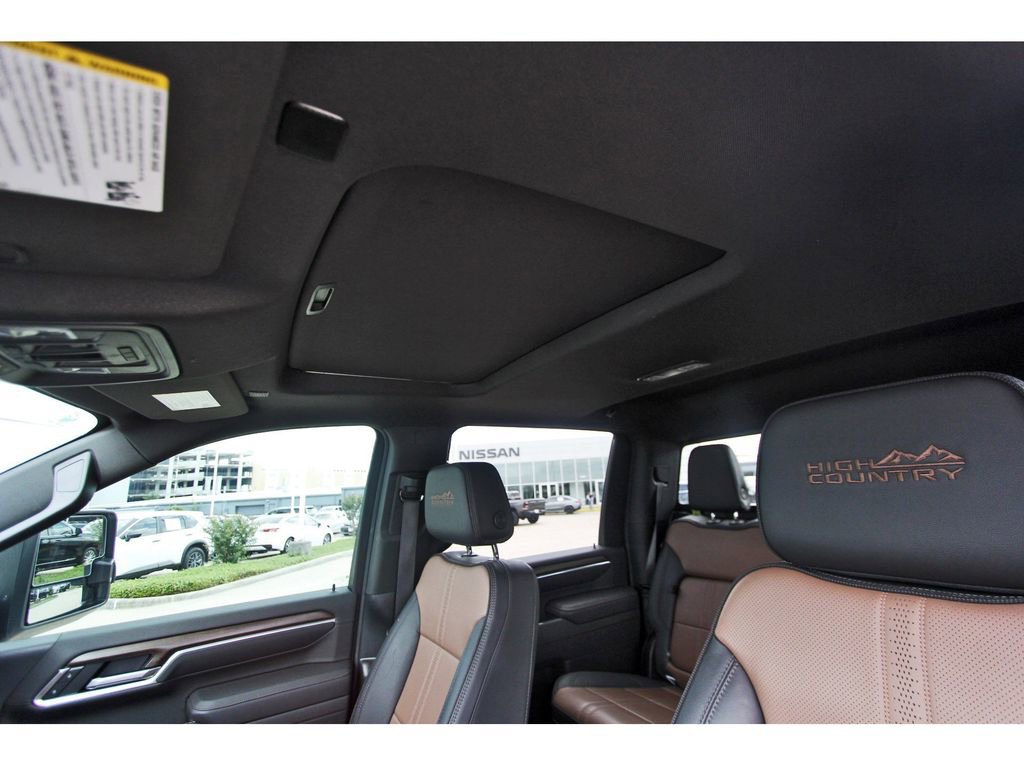 Used 2025 Chevrolet Silverado 3500 High Country w/ High Country Premium Package image 20