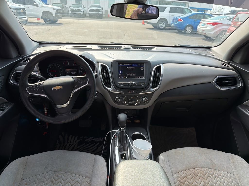 Used 2022 Chevrolet Equinox LS image 5
