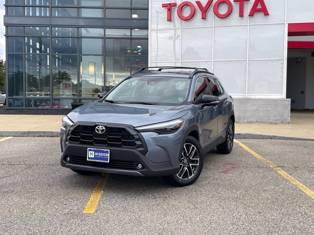 Used 2026 Toyota Corolla Cross XLE w/ Convenience Package