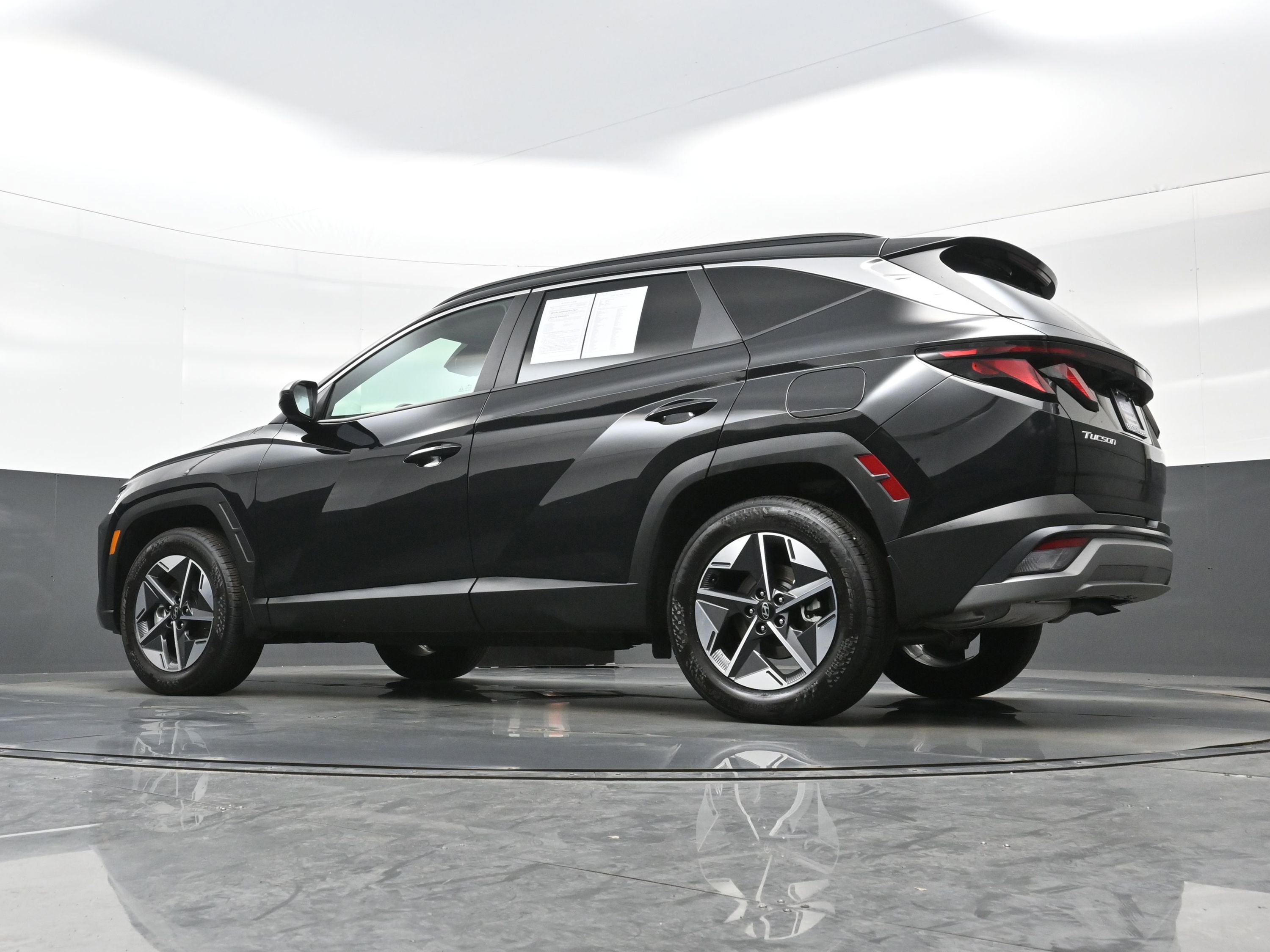 Certified 2025 Hyundai Tucson SEL image 28