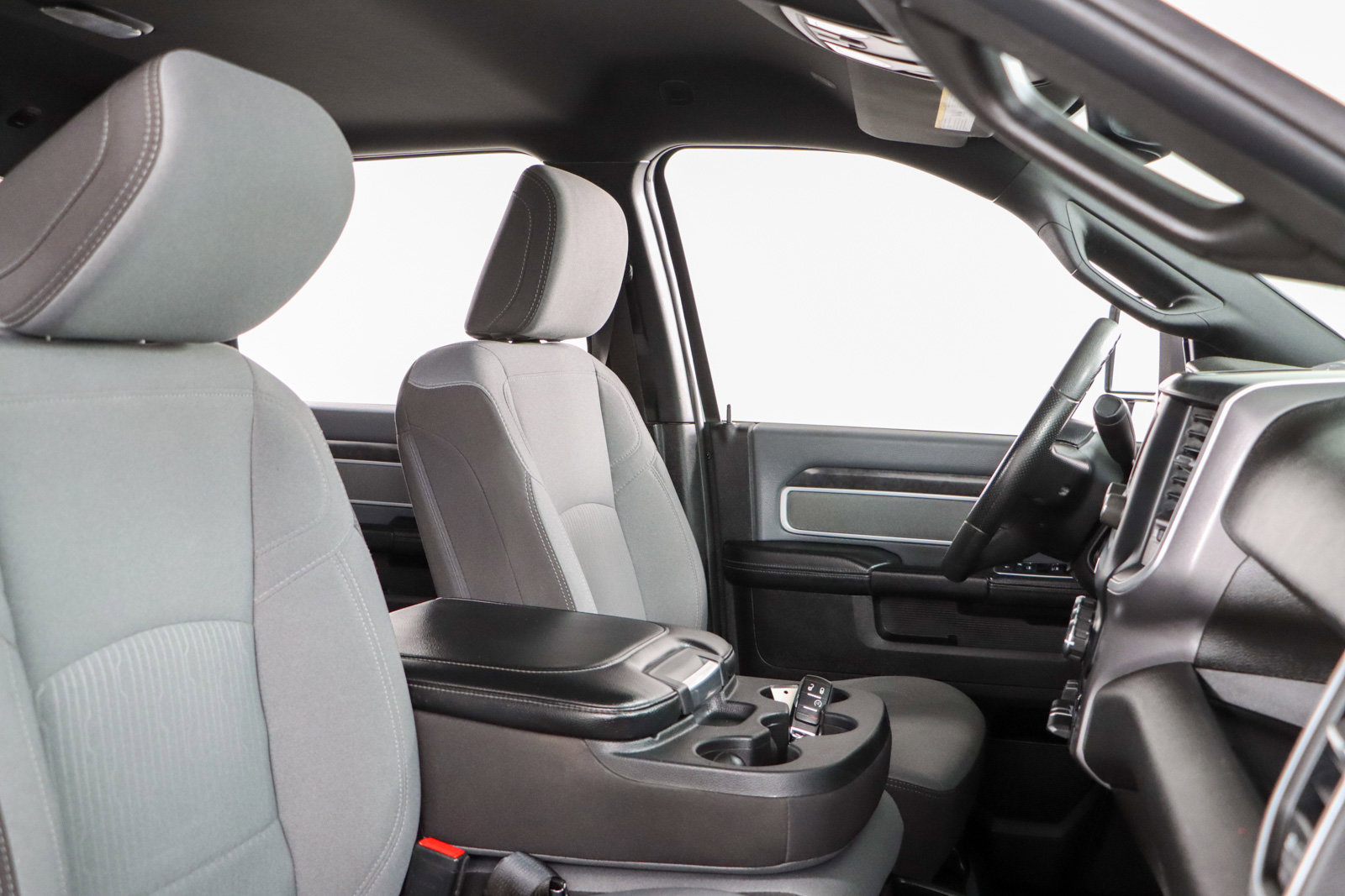 Used 2023 RAM 2500 Big Horn w/ Cold Weather Group image 27