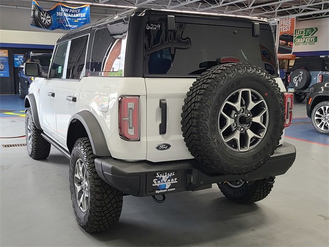 New 2025 Ford Bronco Badlands image 7