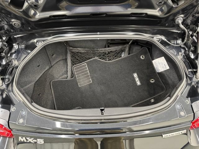 Used 2026 MAZDA MX-5 Miata RF Grand Touring RWD image 8