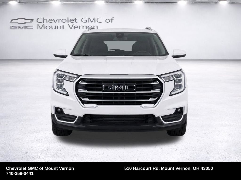 Used 2024 GMC Terrain SLT AWD/4WD image 25