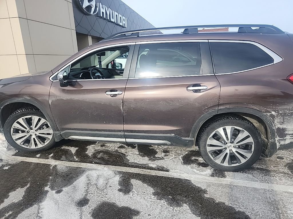 Used 2019 Subaru Ascent Touring w/ Popular Package #2A image 10