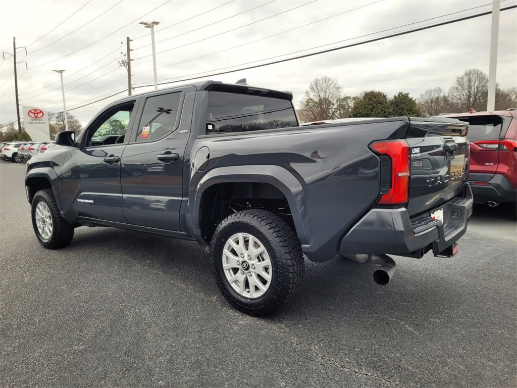 Used 2024 Toyota Tacoma SR5 image 9