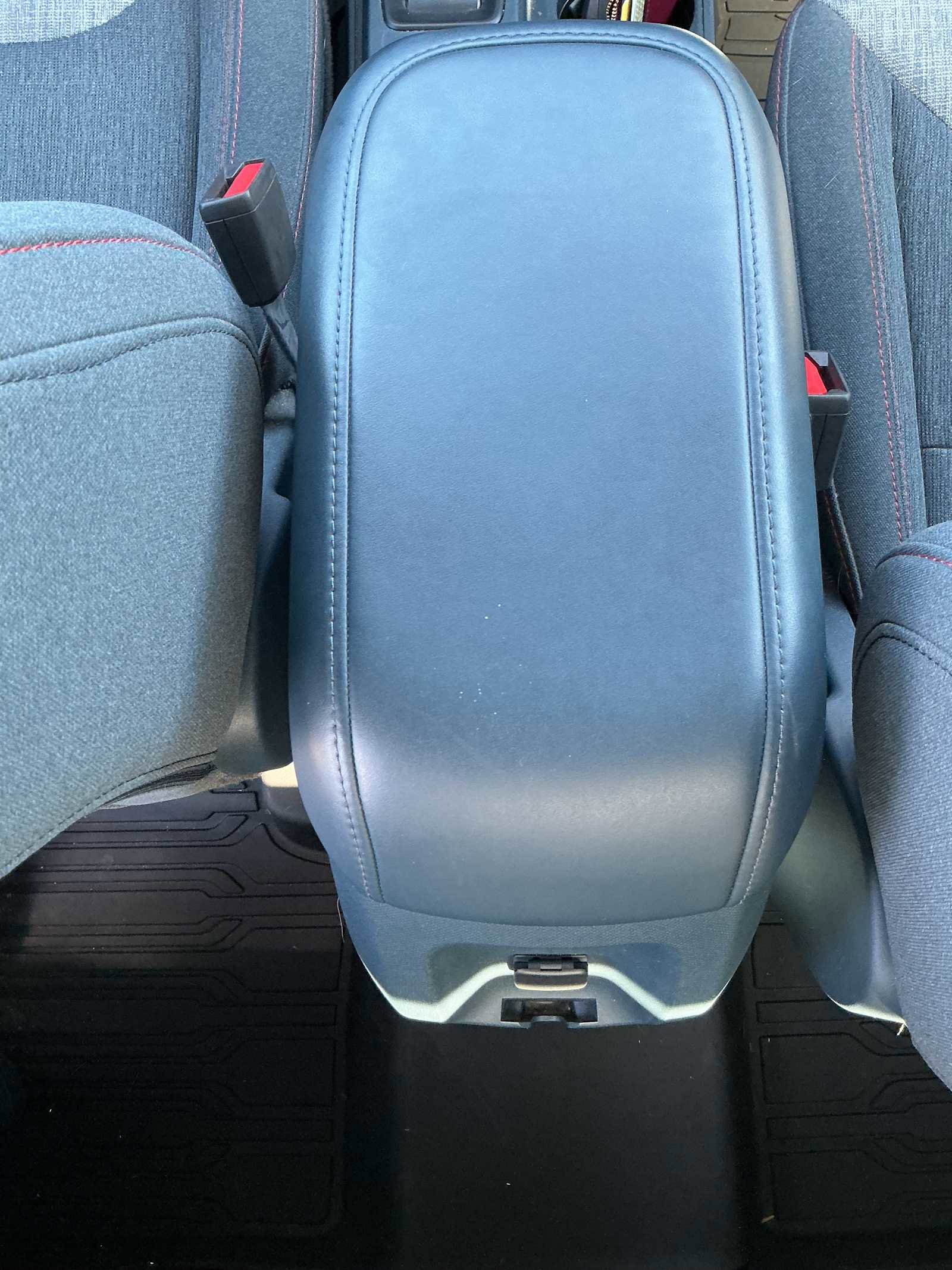 Used 2023 Ford Maverick XLT FWD image 17