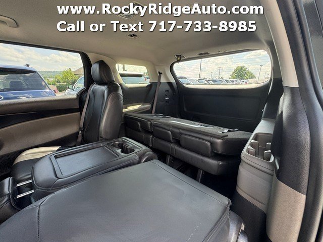 Used 2025 Kia Carnival FWD image 22