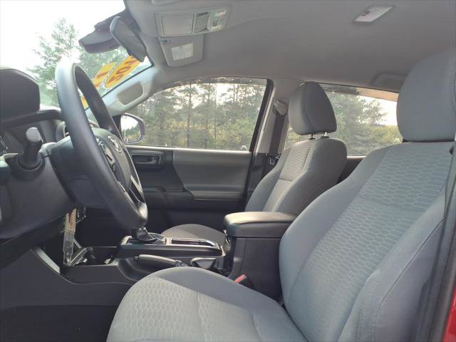 Used 2018 Toyota Tacoma SR w/ SR Convenience Package AWD/4WD image 11