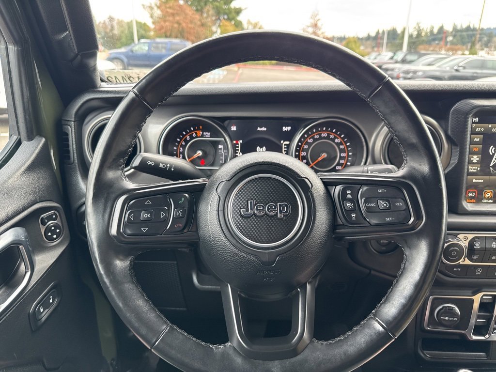 Used 2023 Jeep Gladiator Willys image 16