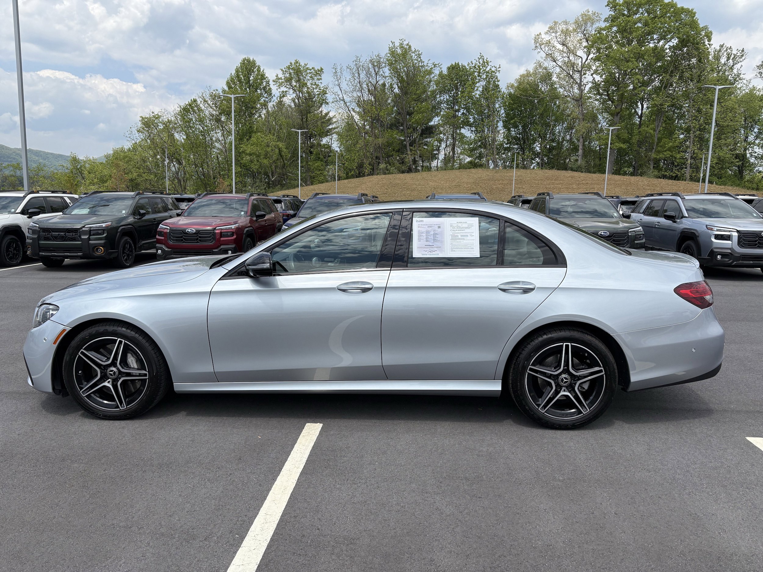 Used 2021 Mercedes-Benz E 350 4MATIC Sedan image 5