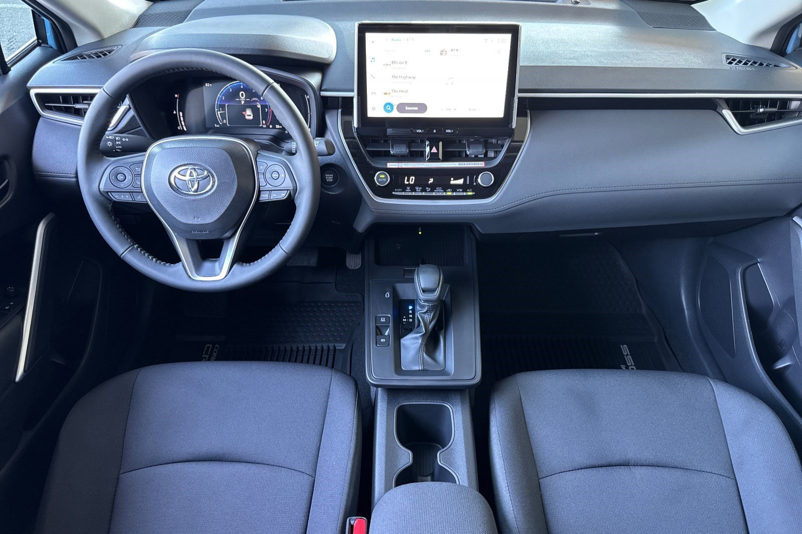 New 2026 Toyota Corolla Cross LE FWD image 15