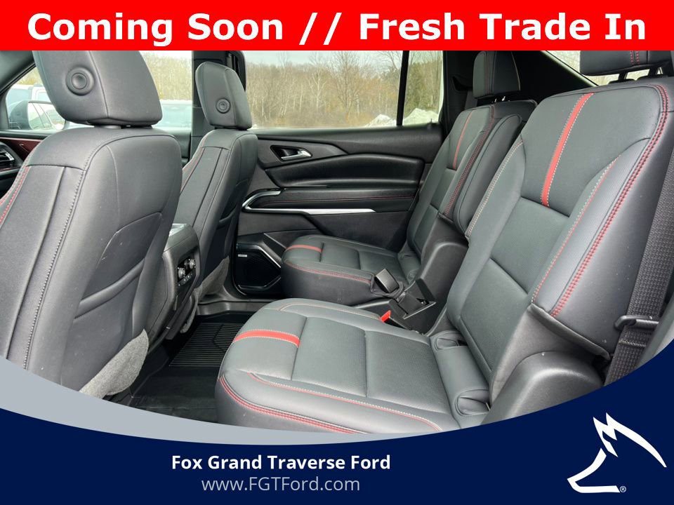 Used 2024 Chevrolet Traverse RS image 4