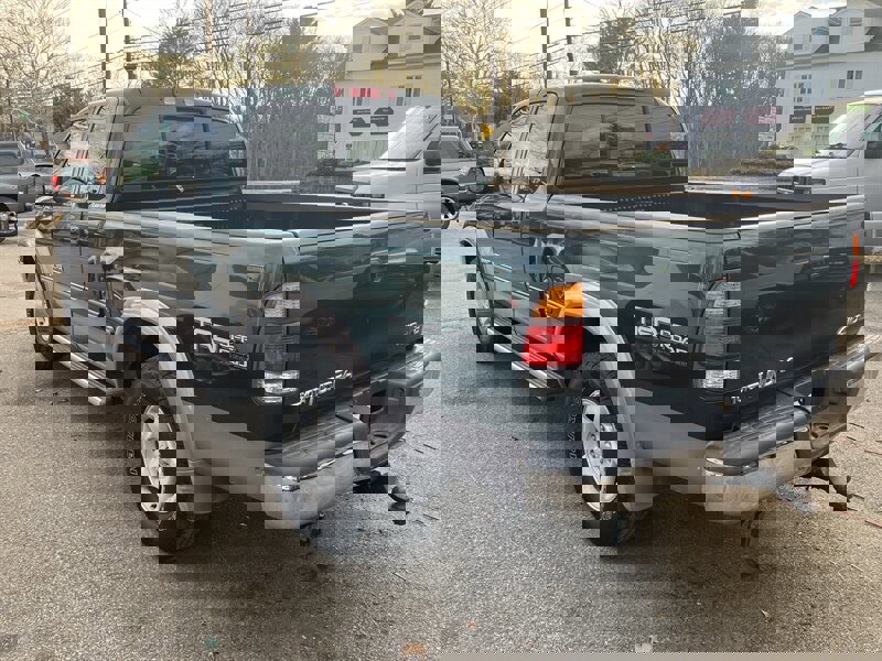 Used 2001 Toyota Tundra Limited image 2