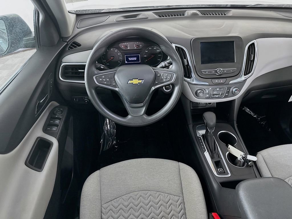 Used 2024 Chevrolet Equinox LS w/ Driver Confidence II Package FWD image 29