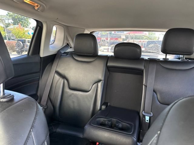 Used 2022 Jeep Compass Trailhawk w/ Trailhawk Elite Group AWD/4WD image 5