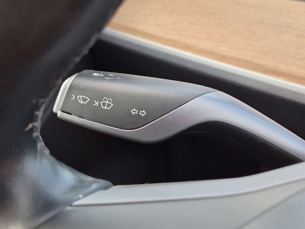 Used 2018 Tesla Model 3 Long Range AWD/4WD image 20