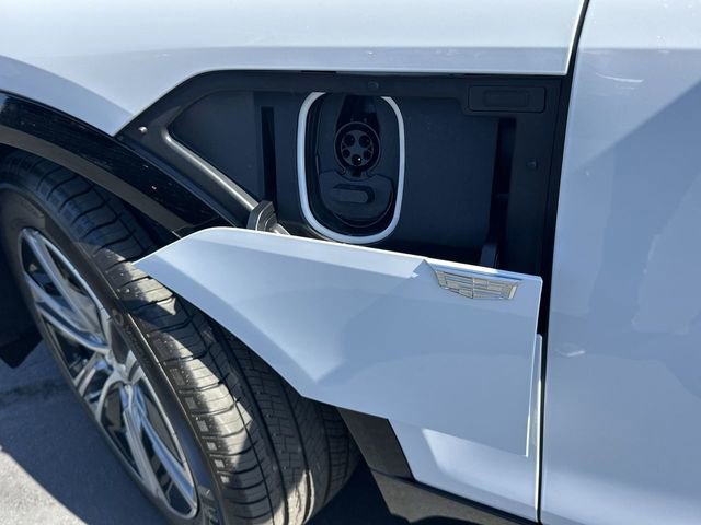 New 2026 Cadillac Lyriq Luxury image 36