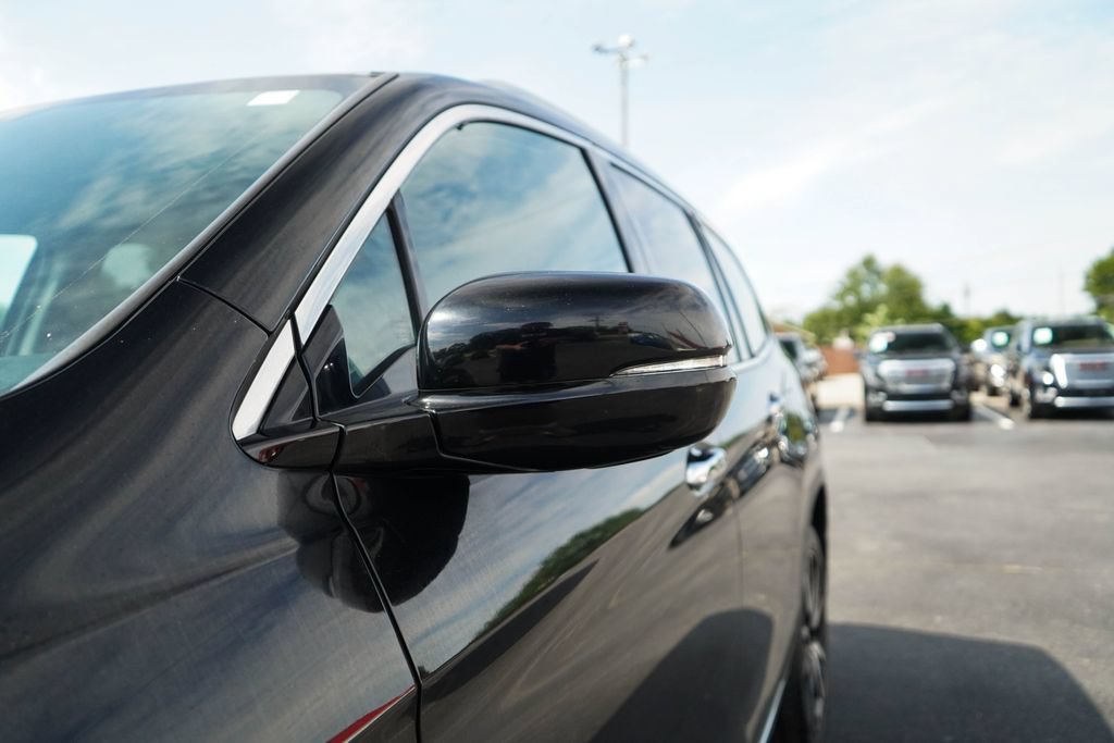 Used 2019 Honda Pilot Touring image 26