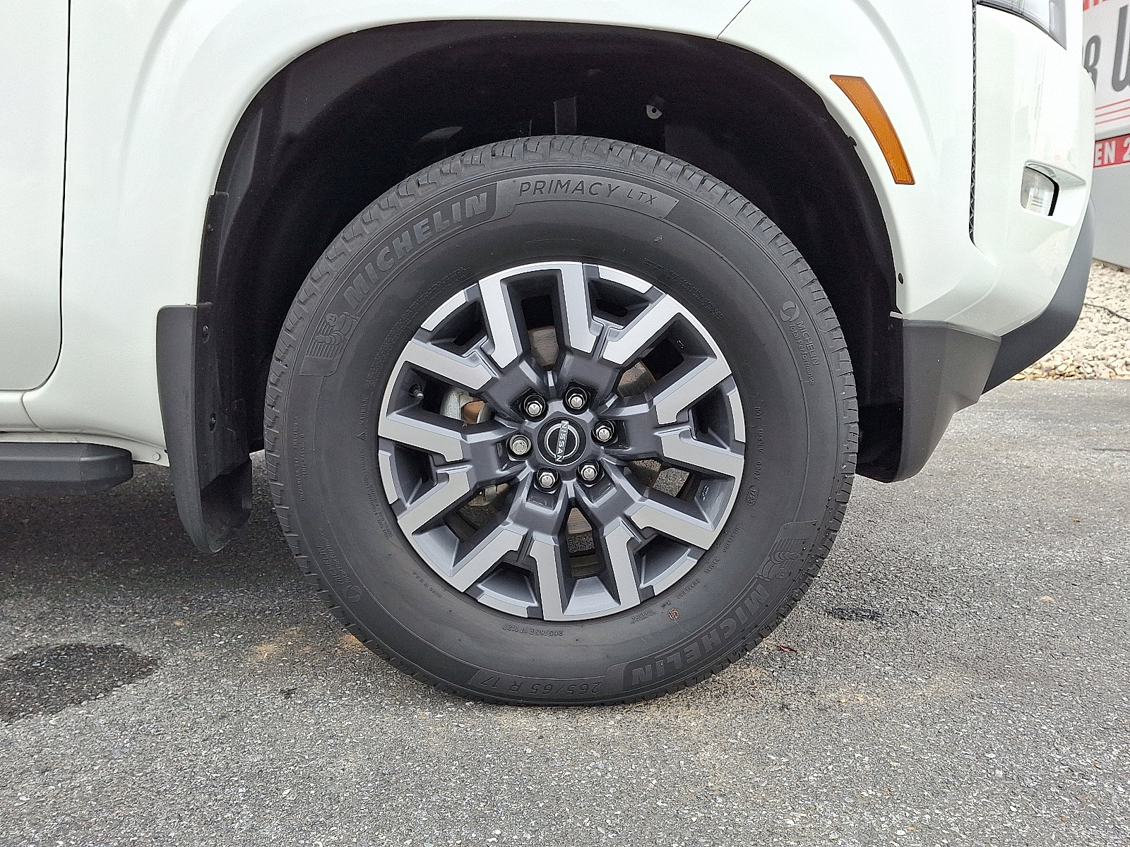 Certified 2023 Nissan Frontier SV w/ Technology Package image 10